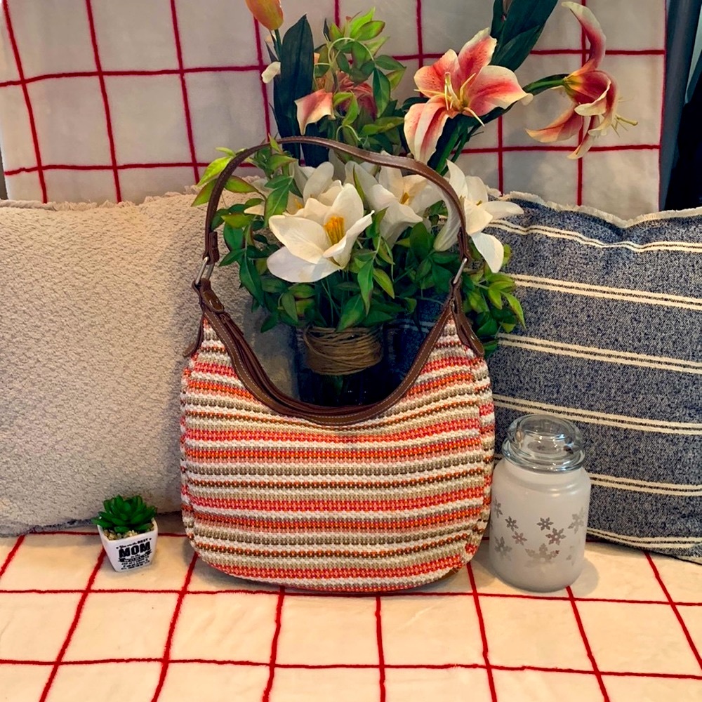 Deadstock 80’s Vintage D’margeaux Handbag